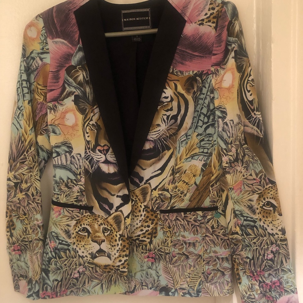 Madison scotch blazer new